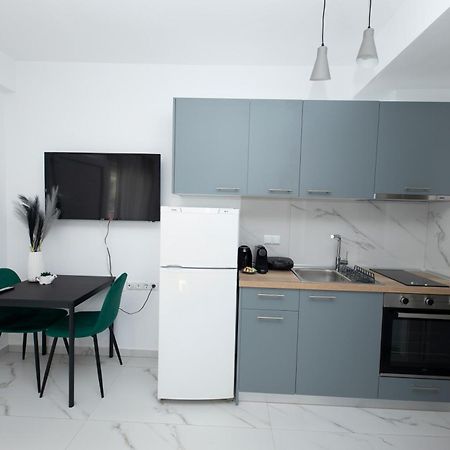 E&S Balaska Apartments Kavala Bagian luar foto